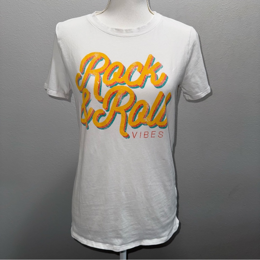 Women Small White Rock & Roll Vibes T-Shirt Orange Graphic Short Sleeves Tee